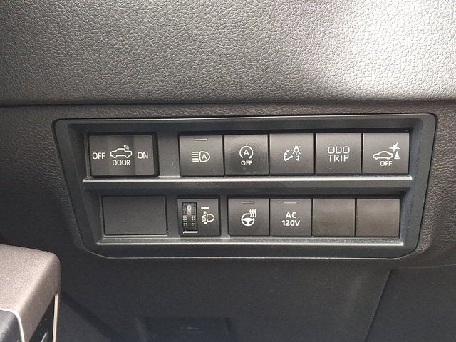 2022 Toyota Tundra 4WD Limited