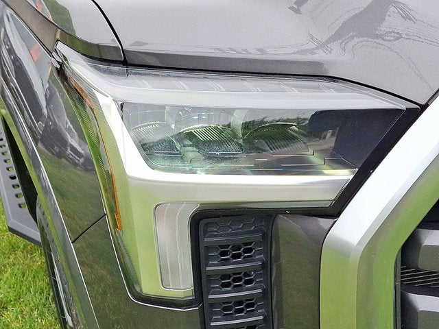 2022 Toyota Tundra 4WD Limited