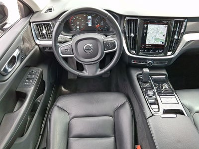 2021 Volvo S60 Recharge Plug-In Hybrid T8 R-Design Expression