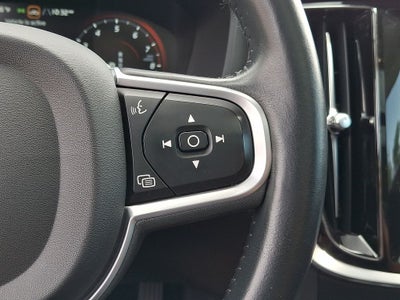 2021 Volvo S60 Recharge Plug-In Hybrid T8 R-Design Expression