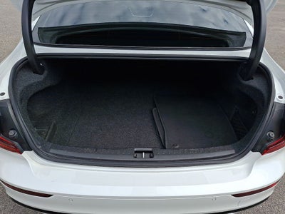 2021 Volvo S60 Recharge Plug-In Hybrid T8 R-Design Expression
