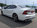 2021 Volvo S60 Recharge Plug-In Hybrid T8 R-Design Expression