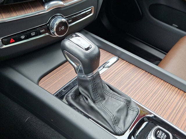 2019 Volvo XC60 Inscription