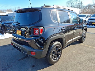 2023 Jeep Renegade Trailhawk