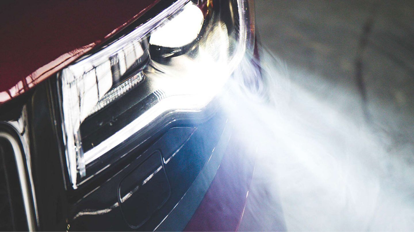 2019 Jeep Grand Cherokee lights